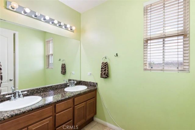 17970 Wildwood Creek Rd, Riverside, CA 92504