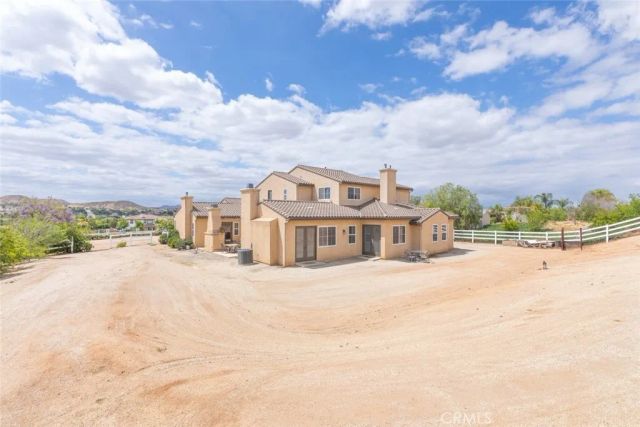 17970 Wildwood Creek Rd, Riverside, CA 92504