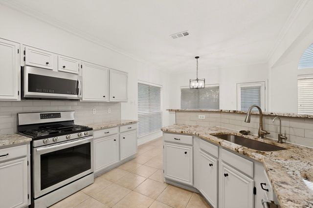 817 Edmonton Drive, Plano, TX 75075
