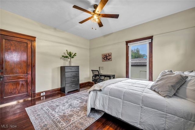 2884 Noble Road, Cleveland Heights, OH 44121