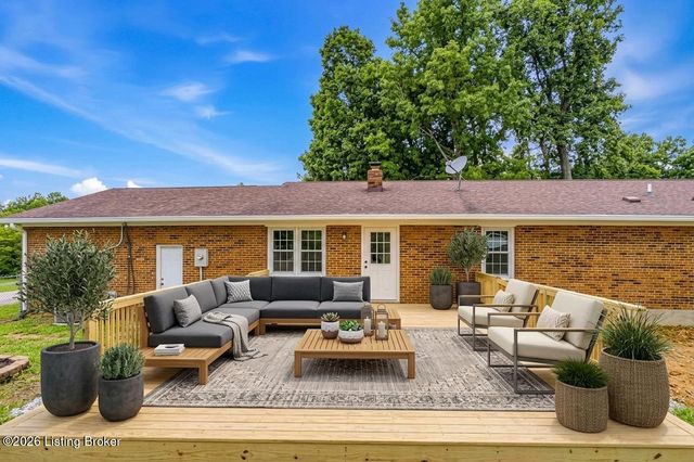 69 Santana Dr, Elizabethtown, KY 42701