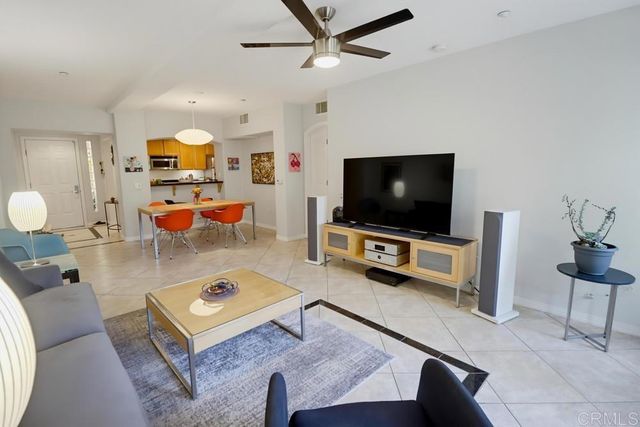301 W G St 321, San Diego, CA 92101
