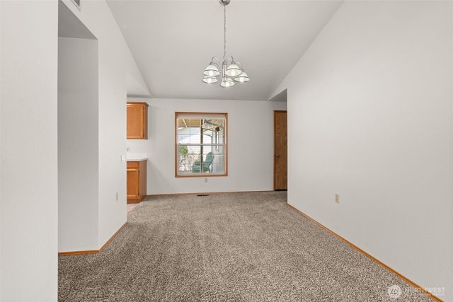 1229 Searle Drive, Centralia, WA 98531