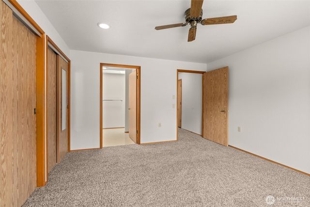 1229 Searle Drive, Centralia, WA 98531