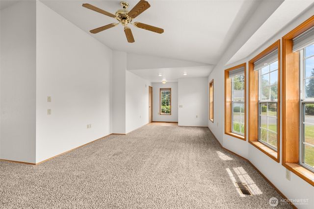 1229 Searle Drive, Centralia, WA 98531