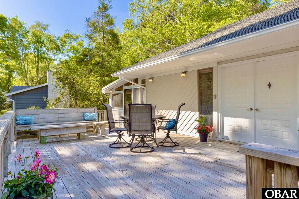 Image 5 of property listing at 175 Beech Tree Trail Lot #5, Southern Shores, NC 27949