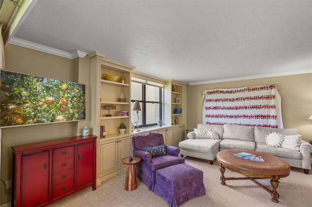 5780 MIDNIGHT PASS ROAD B105, Sarasota, FL 34242