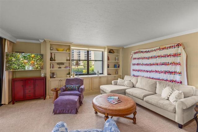 5780 MIDNIGHT PASS ROAD B105, Sarasota, FL 34242