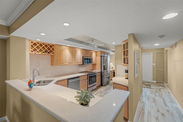 5780 MIDNIGHT PASS ROAD B105, Sarasota, FL 34242