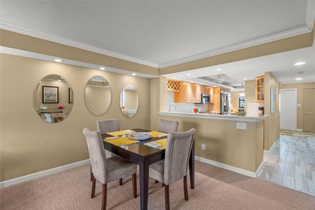 5780 MIDNIGHT PASS ROAD B105, Sarasota, FL 34242