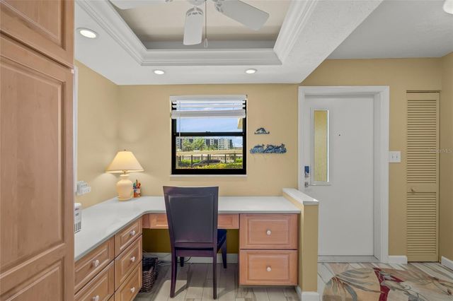 5780 MIDNIGHT PASS ROAD B105, Sarasota, FL 34242