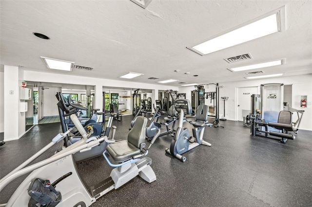 5780 MIDNIGHT PASS ROAD B105, Sarasota, FL 34242