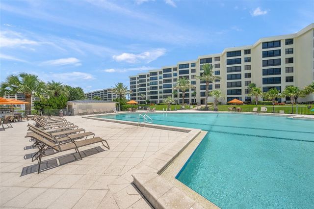 5780 MIDNIGHT PASS ROAD B105, Sarasota, FL 34242