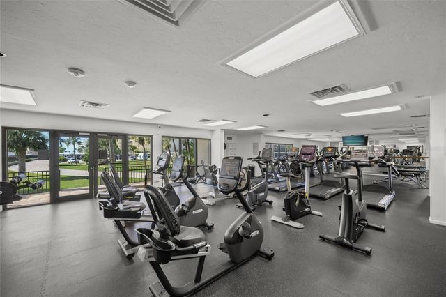5780 MIDNIGHT PASS ROAD B105, Sarasota, FL 34242