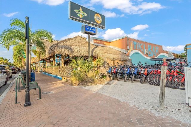 5780 MIDNIGHT PASS ROAD B105, Sarasota, FL 34242