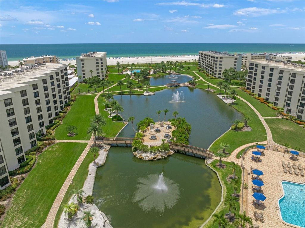 5780 MIDNIGHT PASS ROAD B105, Sarasota, FL 34242