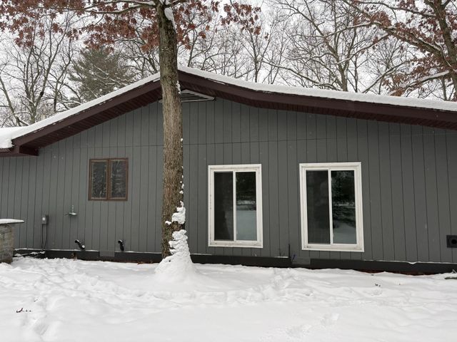 9680 S Thornapple Avenue, Grant Twp-newaygo, MI 49327