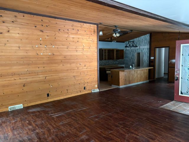 9680 S Thornapple Avenue, Grant Twp-newaygo, MI 49327