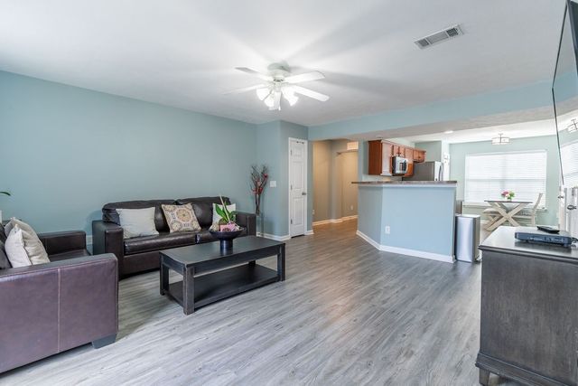 3057 Burnt Pine Dr, Smyrna, TN 37167