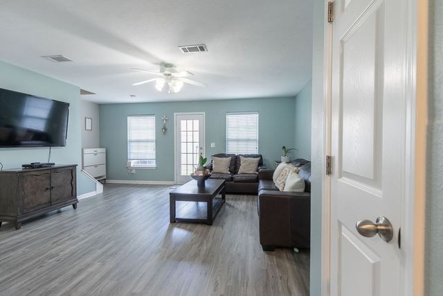 3057 Burnt Pine Dr, Smyrna, TN 37167