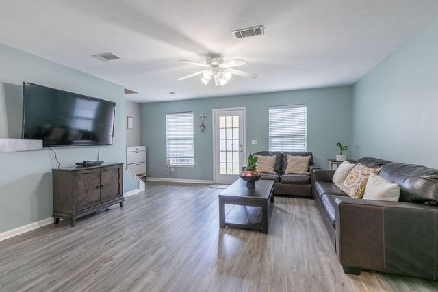 3057 Burnt Pine Dr, Smyrna, TN 37167
