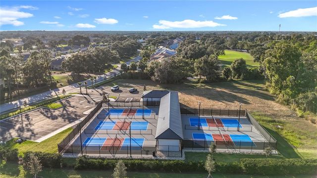 6640 PINEVIEW TERRACE 6640, Bradenton, FL 34203