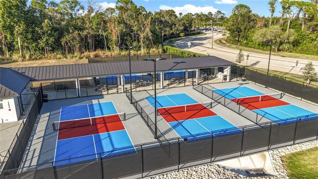 6640 PINEVIEW TERRACE 6640, Bradenton, FL 34203