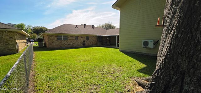 220 N Philo Drive, Lafayette, LA 70506