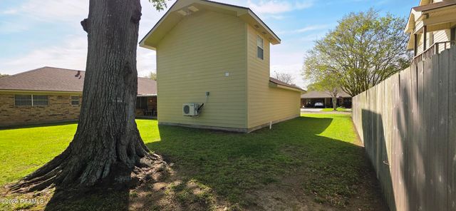 220 N Philo Drive, Lafayette, LA 70506