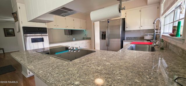 220 N Philo Drive, Lafayette, LA 70506