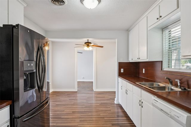 403 Marshall Street, Sanger, TX 76266