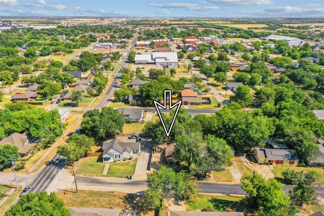 403 Marshall Street, Sanger, TX 76266