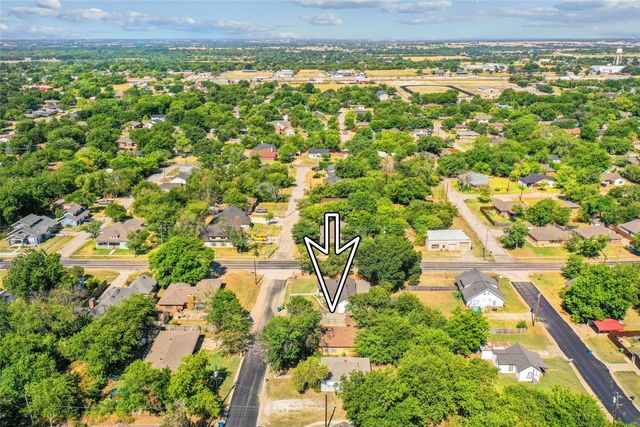 403 Marshall Street, Sanger, TX 76266