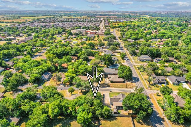 403 Marshall Street, Sanger, TX 76266