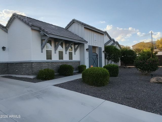 6432 N CECIL Court, Litchfield Park, AZ 85340