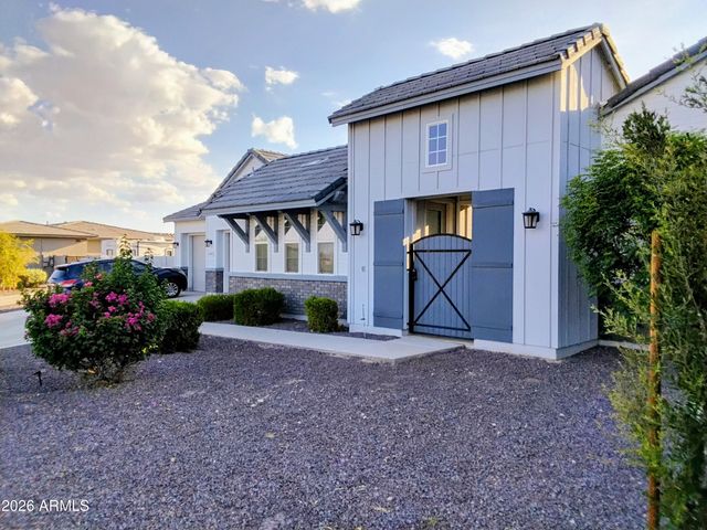 6432 N CECIL Court, Litchfield Park, AZ 85340