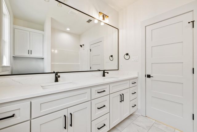 7130 Moonview Place, Alexander, AR 72002