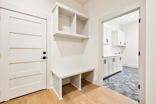 7130 Moonview Place, Alexander, AR 72002