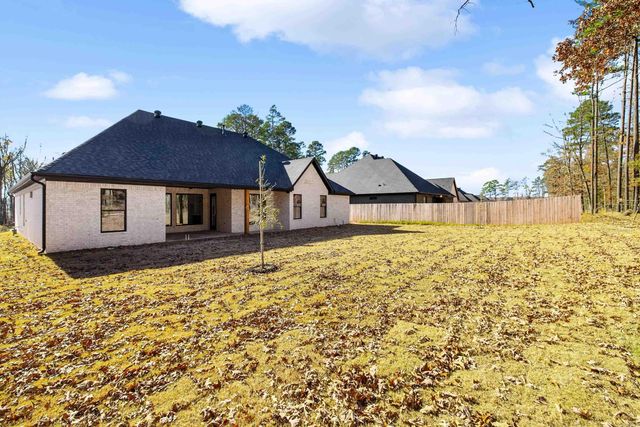 7130 Moonview Place, Alexander, AR 72002