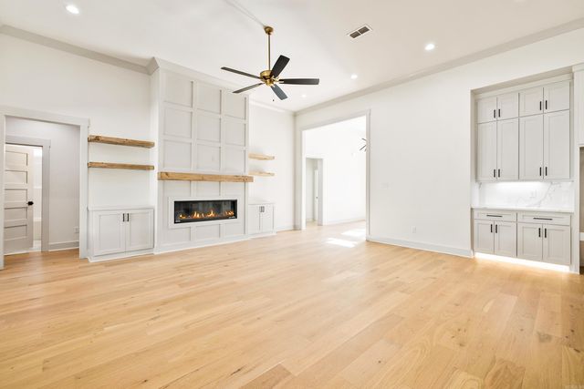 7130 Moonview Place, Alexander, AR 72002