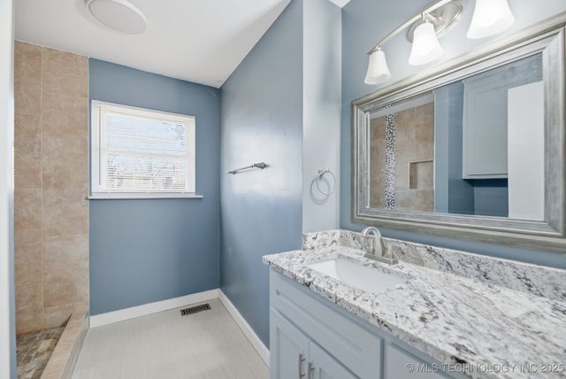 504 W Toledo Place, Broken Arrow, OK 74012