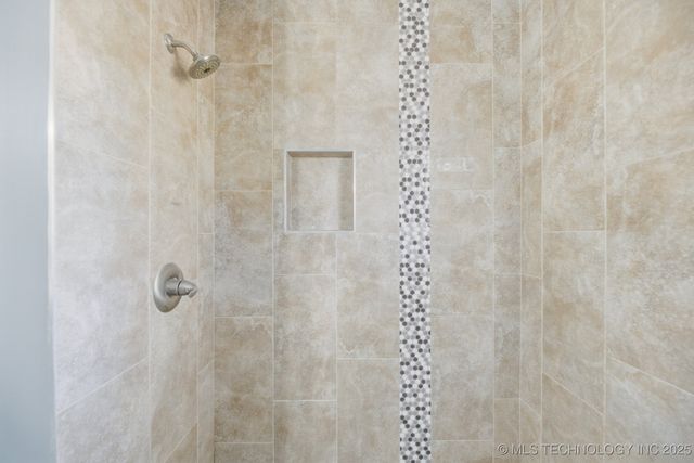 504 W Toledo Place, Broken Arrow, OK 74012