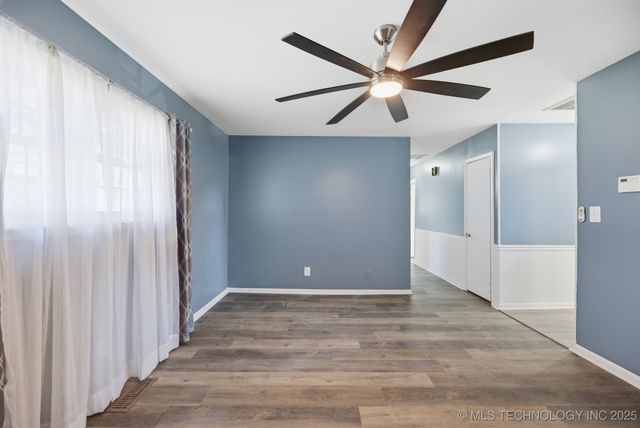 504 W Toledo Place, Broken Arrow, OK 74012