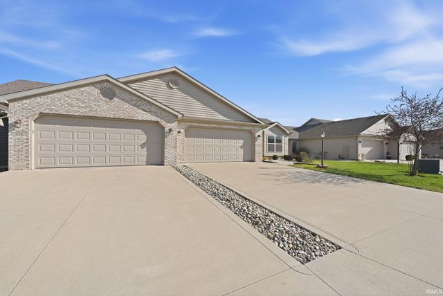 436 Kings Cross Crossing, Huntington, IN 46750