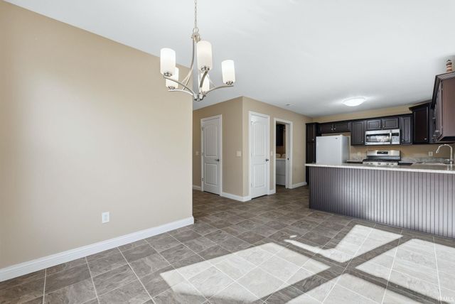 436 Kings Cross Crossing, Huntington, IN 46750
