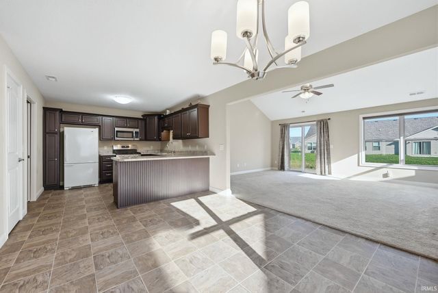 436 Kings Cross Crossing, Huntington, IN 46750