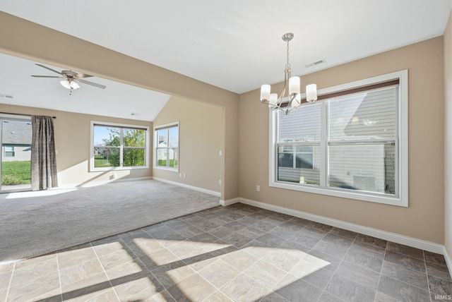 436 Kings Cross Crossing, Huntington, IN 46750