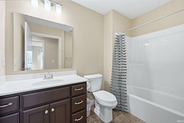 436 Kings Cross Crossing, Huntington, IN 46750