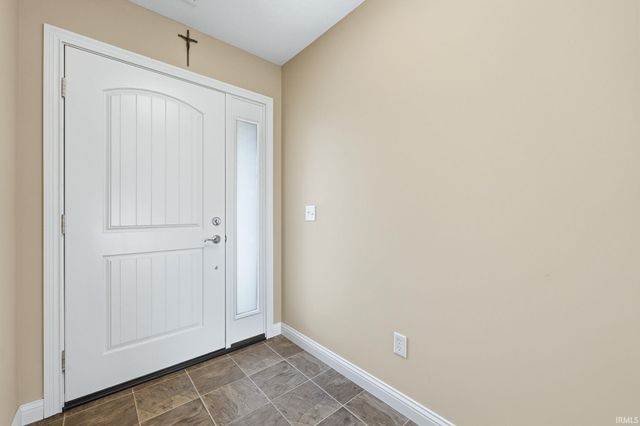 436 Kings Cross Crossing, Huntington, IN 46750