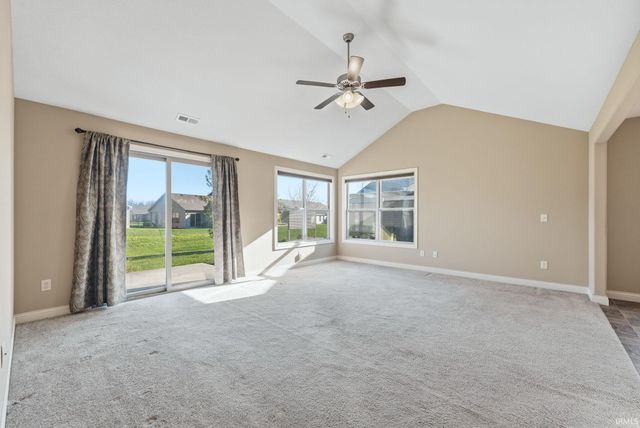 436 Kings Cross Crossing, Huntington, IN 46750